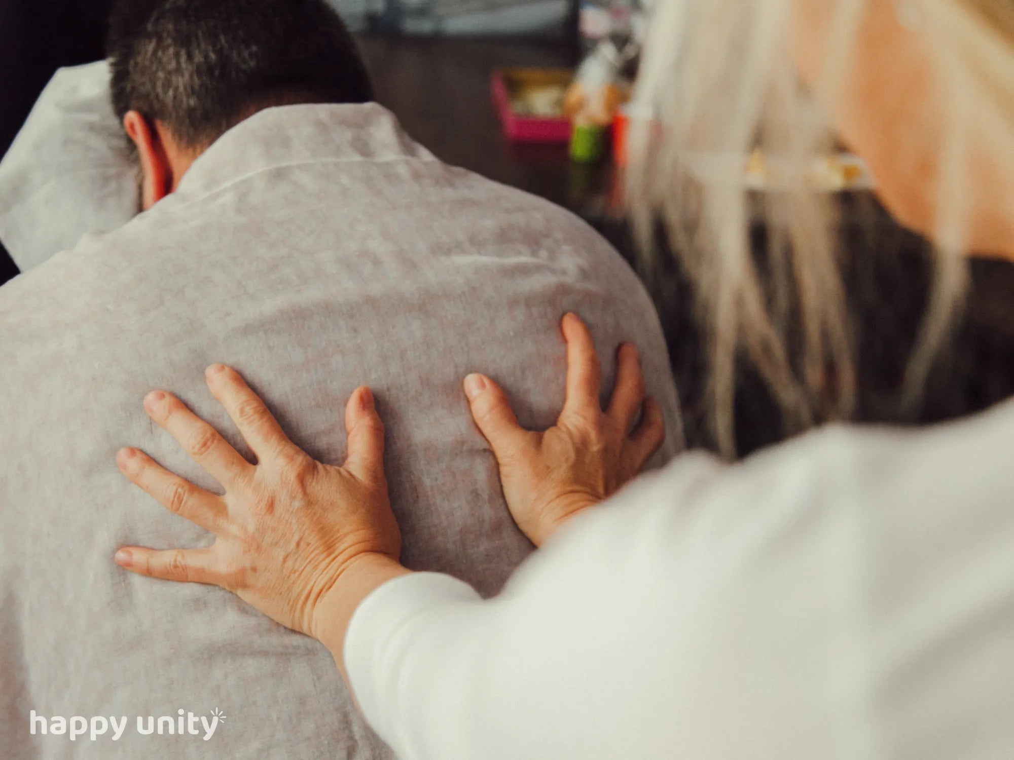 Massage Amma assis en entreprise : 10 choses à savoir avant de lancer vos séances QVCT