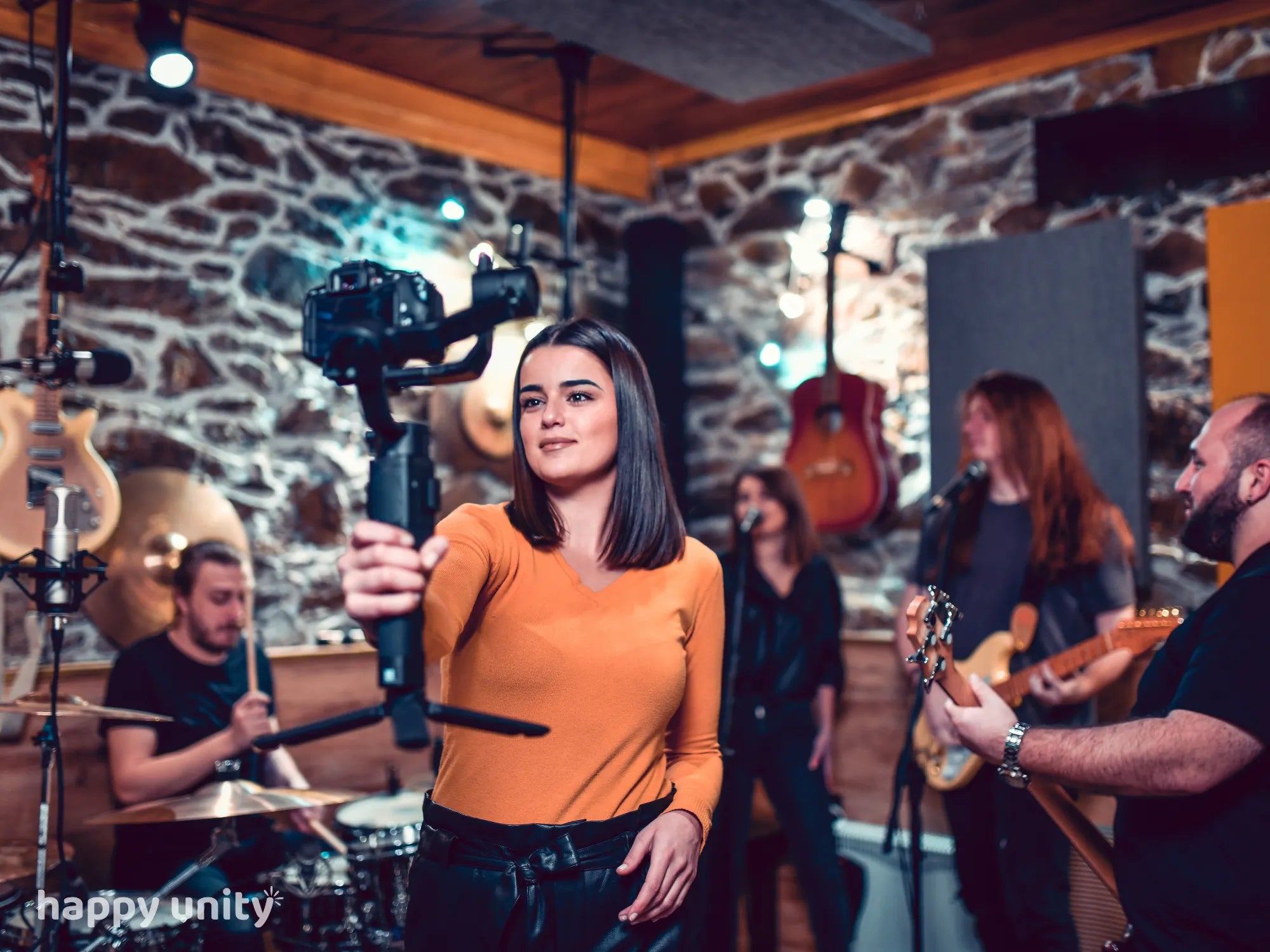 Clip musical (chant / danse / percu) — photo 2